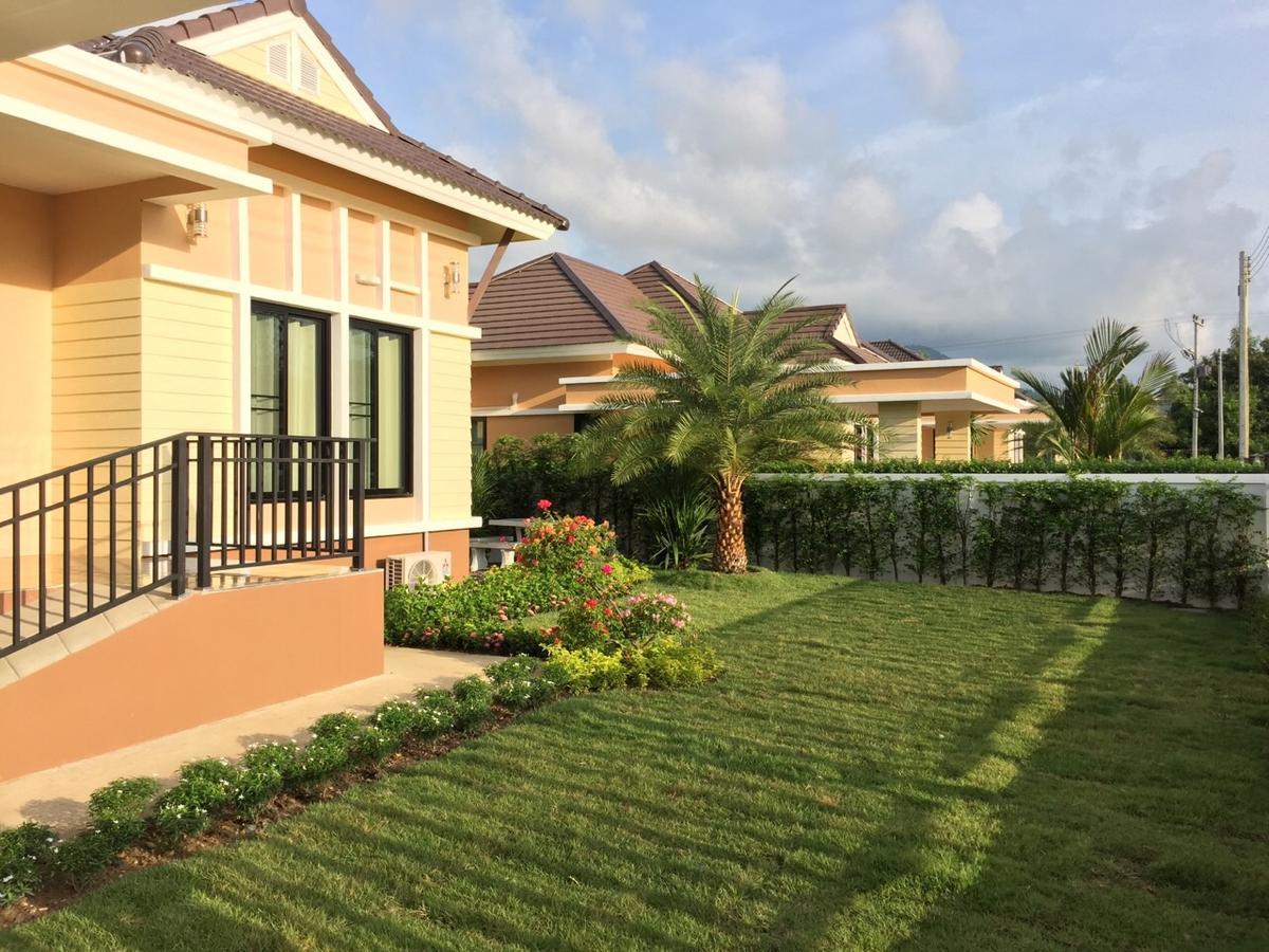 Ban Sumalai Hotel ระยอง ภายนอก รูปภาพ