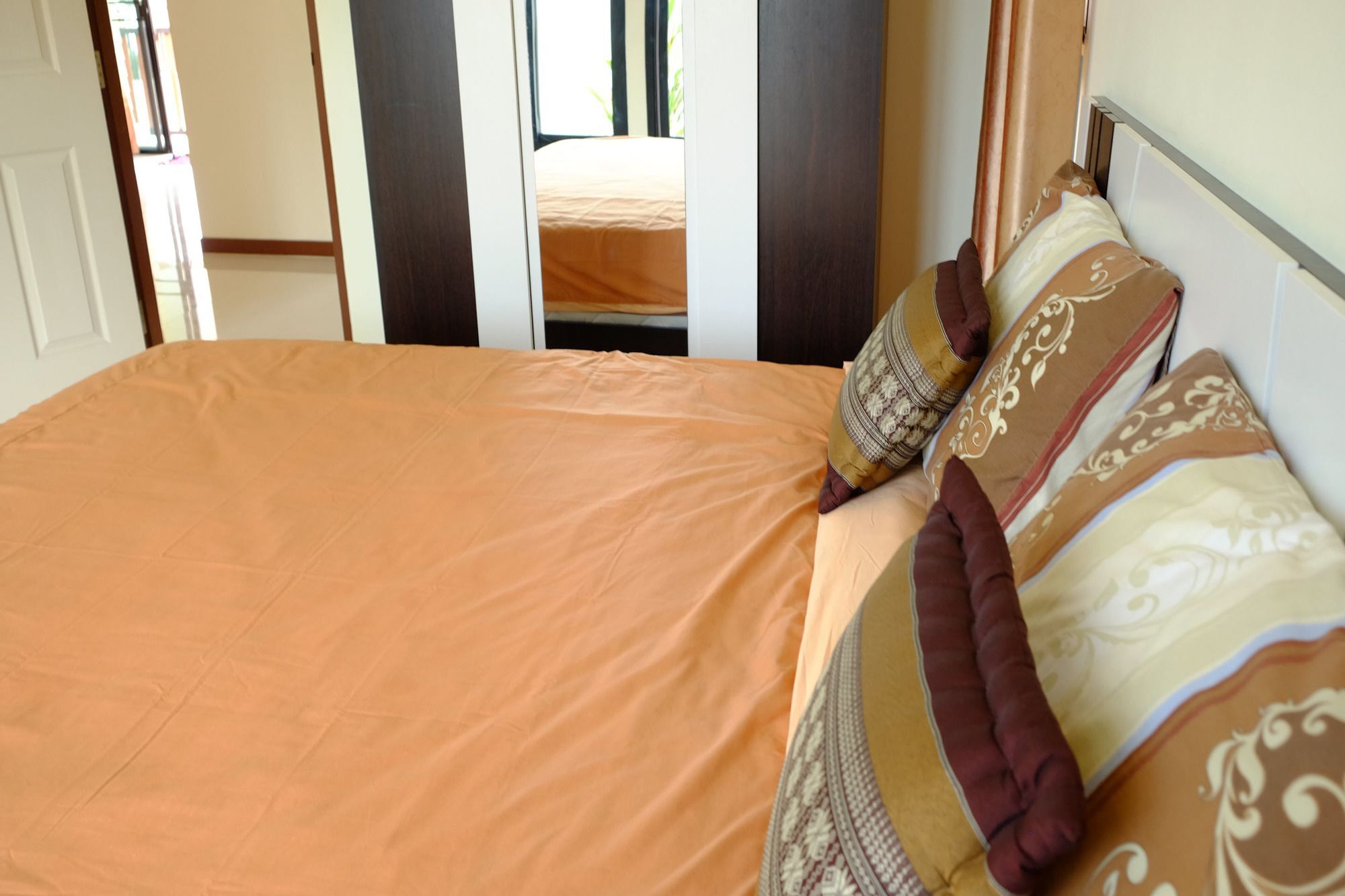 Ban Sumalai Hotel ระยอง ภายนอก รูปภาพ