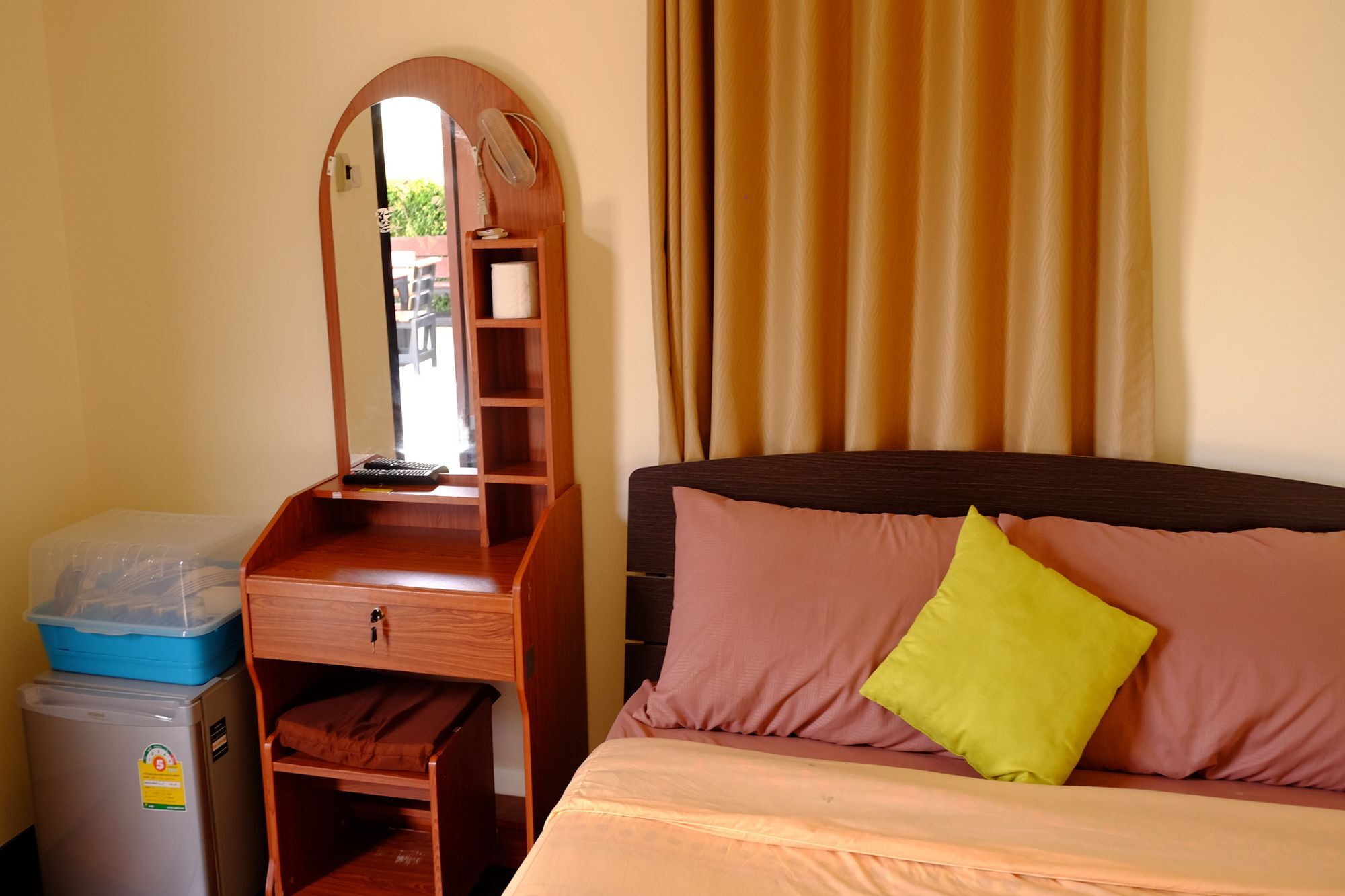 Ban Sumalai Hotel ระยอง ภายนอก รูปภาพ